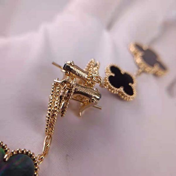 Van Cleef Arpels Magic Alhambra earrings, 3 motifs Yellow gold, Mother-of-pearl, Onyx