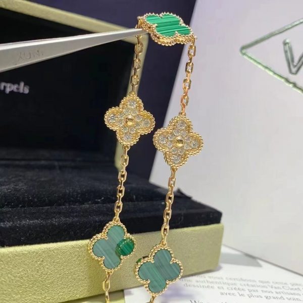 Van Cleef Arpels Vintage Alhambra Bracelet 5 motifs