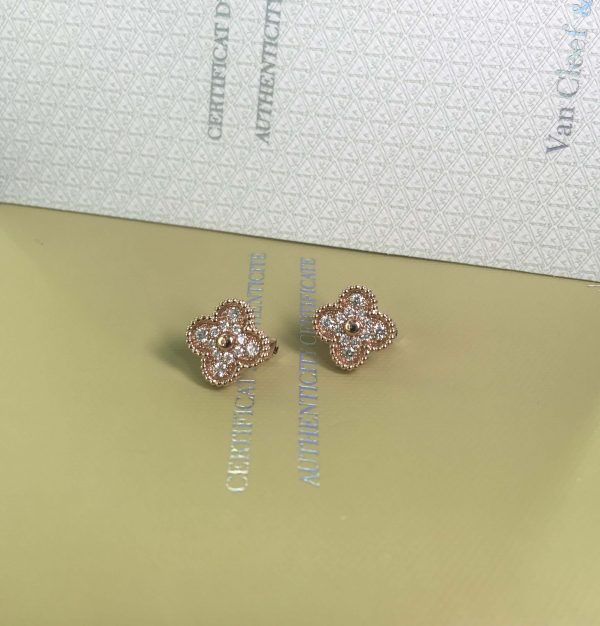 VCA Vintage Alhambra Pure 18K Rose Gold Earrings with Diamond