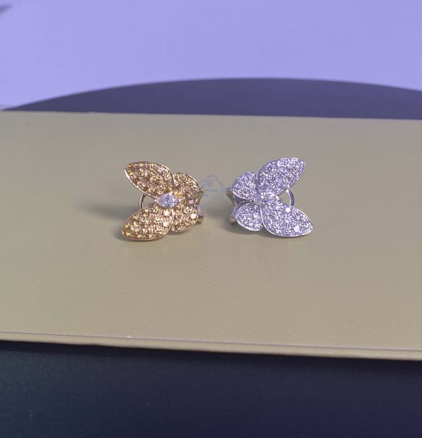 VCA Two Butterfly Pure 18K Yellow Gold Earrings with Diamond, Sapphire