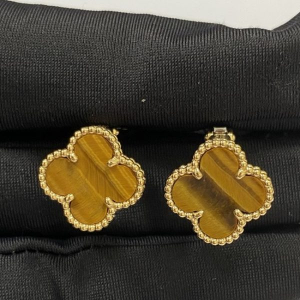 Replica Van Cleef Arpels Vintage Alhambra Earrings 18K Yellow Gold Tiger Eye