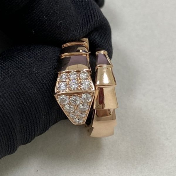 Replica Bulgari Serpenti Viper One Coil Ring 18K Rose Gold Paved Diamonds on The Head