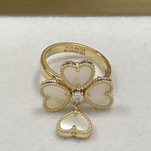 VCA Sweet Alhambra Effeuillage Ring 18K Yellow Gold Diamond Mother of Pearl VCARN5P300