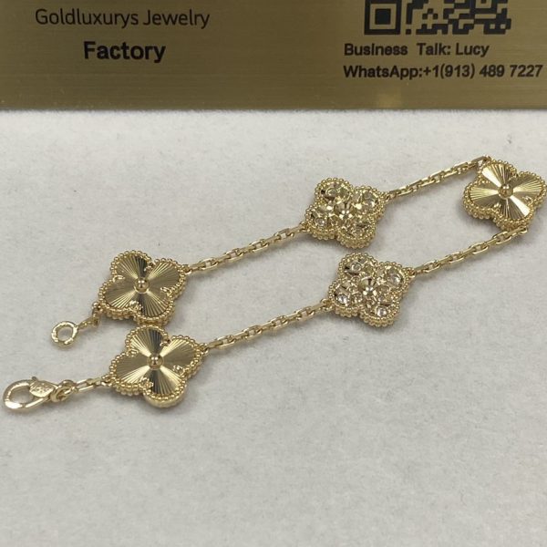 VCA Vintage Alhambra Bracelet 5 Motifs 18K Yellow Gold Diamond VCARP4KN00