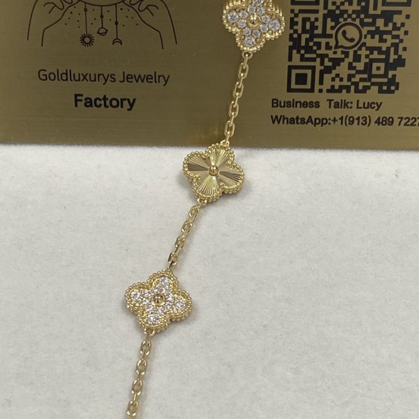 VCA Vintage Alhambra Bracelet 5 Motifs 18K Yellow Gold Diamond VCARP4KN00