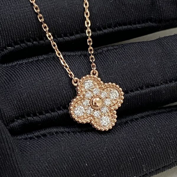 VCA Vintage Alhambra Pendant 18K Rose Gold Diamond VCARP2R300